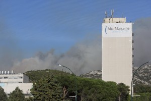 France, Bouches-du-Rhône (13), Marseille, incendie dans les calanques le 5 septembre 2016 au départ de la faculté de Luminy  entre Marseille et Cassis sur plus de 300 ha.