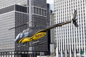 Etats-Unis, New York, Manhattan, downtown, hélicoptère au décollage