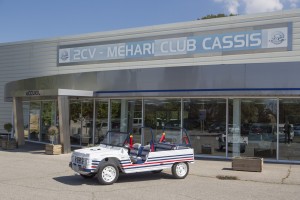 France, Bouches-du-Rhône (13), Cassis, 2CV - Mehari Club Cassis,  Méhari Eden, voiture 100 % electrique, conçue pour les 50 ans de la légendère Méhari