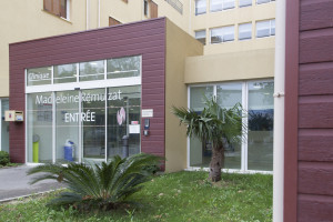 France, Bouches-du-Rhône (13), Marseille,  clinique Madeleine Remuzat, établissement de soins de suite et de réadaptation pour les patients âgés