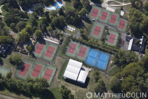 France, Val de Marne (94), Champigny sur Marne, parc de détente et de loisir du Tremblay,  terrain de tennis  (vue aérienne)