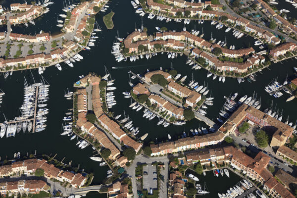 Vue aérienne – Urbanisme — Port Grimaud