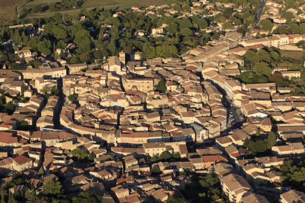 Vue aérienne – Village — Poussan