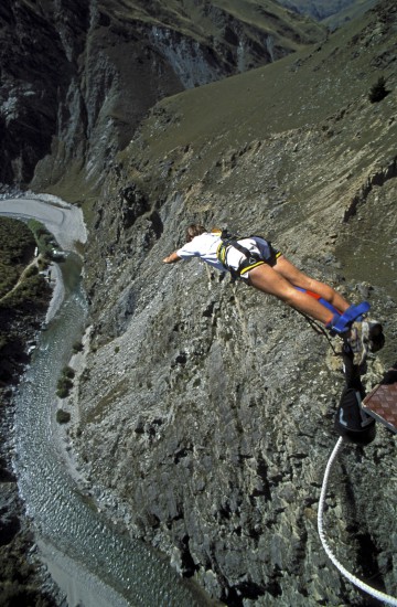 Saut à l'élastique