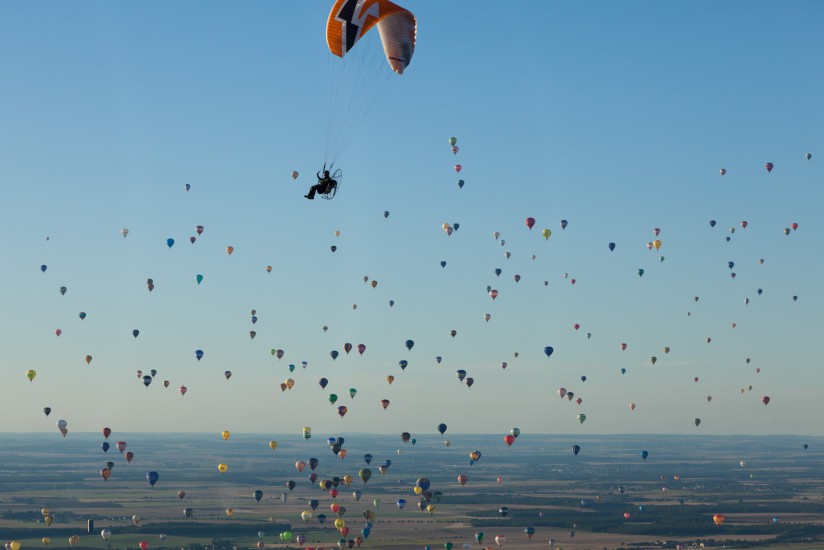 Montgolfières et paramoteur