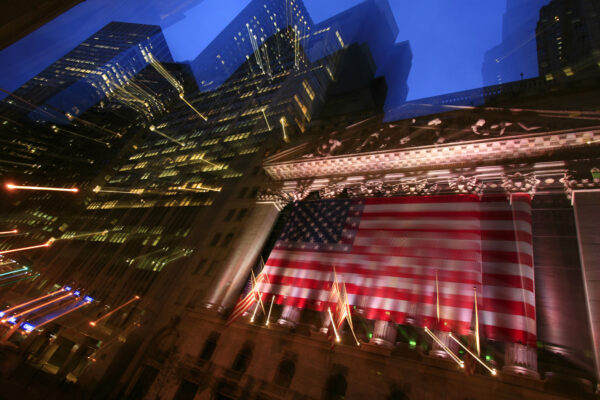 Corporate – Entreprise — Wall Street