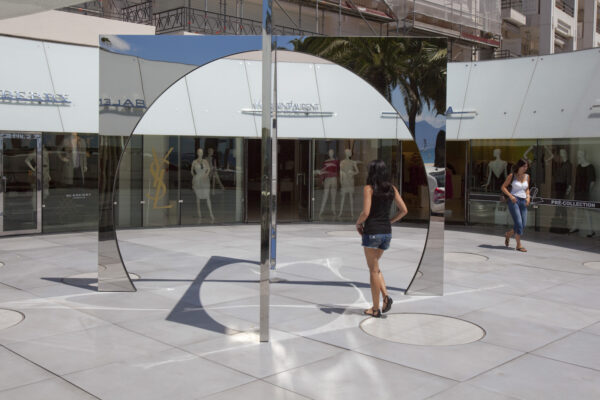 Corporate – Commerce — Cannes