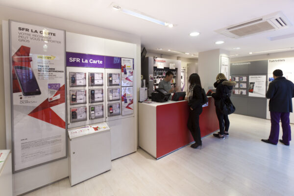 Corporate – Commerce — Espace SFR