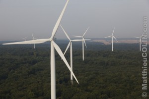 France, Meuse (55) parc éolien de Bonnet-Houdelaincourt. 18 éoliennes Vestas V90 de 125m de haut pour une puissance totale de 36 MW alimentent 33 000 personnes.