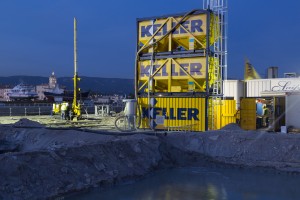 France, bouches-du-Rhône (13), La Ciotat, Port, chantiers navals, chantier de fondations spéciales,  Keller France