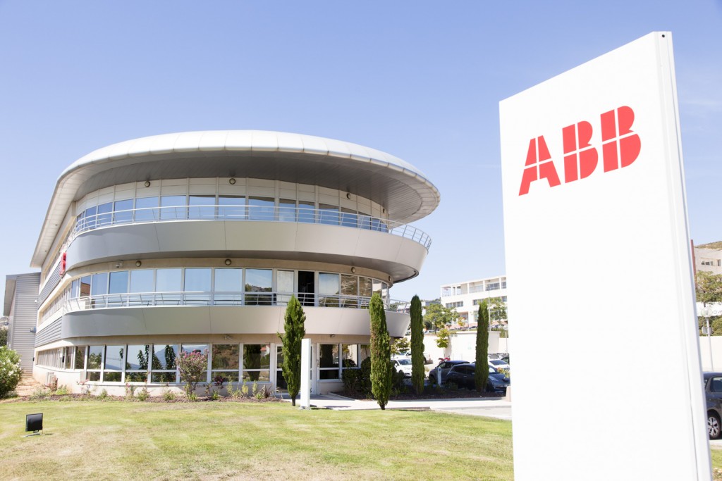 France, Bouches-du-Rhône (13), Marseille, l'Estaque, Zac de Saumaty, ABB France, DCS Collaboration Arena