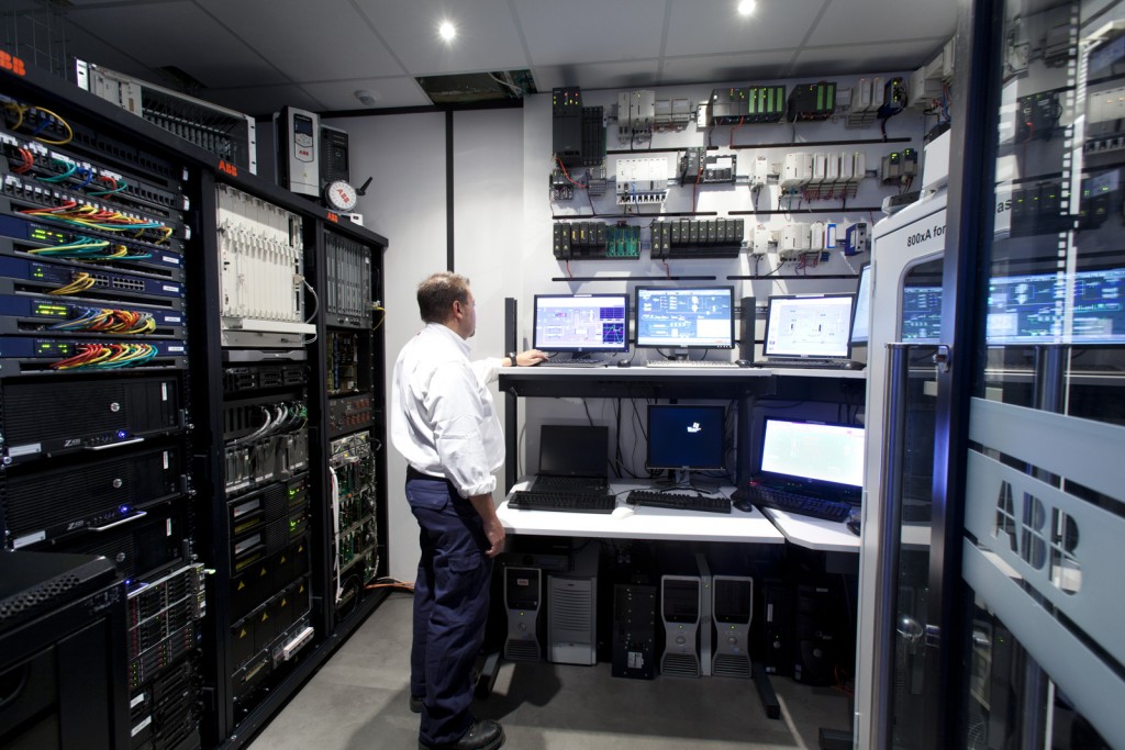 France, Bouches-du-Rhône (13), Marseille, l'Estaque, Zac de Saumaty, ABB France, DCS Collaboration Arena