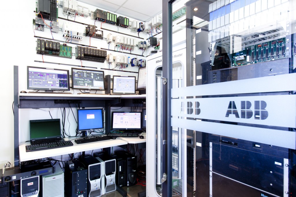 France, Bouches-du-Rhône (13), Marseille, l'Estaque, Zac de Saumaty, ABB France, DCS Collaboration Arena