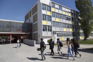 France, Bouches-du-Rhône (13), Marseille, Lycée Jean Perrin, Enseignement général et professsionnel