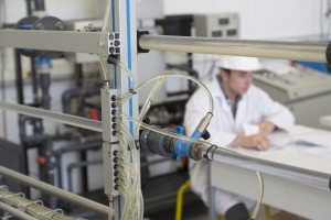 France, Bouches-du-Rhône (13), Istres, Lycée professionnel Latécoère es Métiers des Industries de Procédés, formation BTS métiers de l'eau pour devenir technicien de laboratoire d’analyses des eaux, environnement des industries de process, de rivière ou hef d’exploitation de réseaux d’assainissement, d’usines d’eau potable ou de stations d’épuration