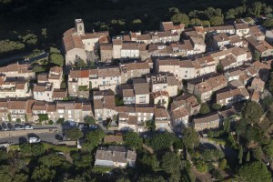 France, Var (83), Golfe de Saint Tropez, Gassin (vue aérienne)