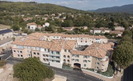 France, Var (83), Carnoules, Le clos des Vignes, Arcade, prise de vue par drone (vue aérienne)