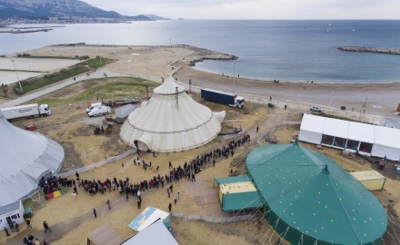 France, Bouches-du-Rhône (13), Marseille, Biennale internaitonale des arts du cirque de Marseille sur les plages du Prado