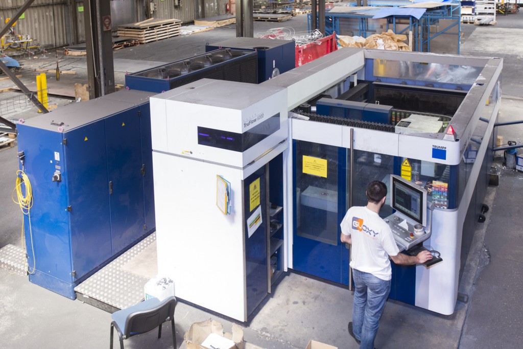 GL Oxy entreprise de découpe laser et plasma de précision de metal. Process industriel de découpe laser, découpe plasma