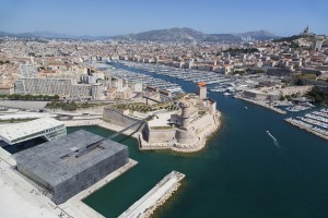 rance, Bouches-du-Rhone (13), J4, Mucem ou Musée des Civilisations de l'Europe et de la Méditerranée, architecte Rudy Ricciotti et Roland Carta et Villa Méditerranée de Stephane Boeri et le fort Saint Jean et le Vieux Port (vue aerienne)