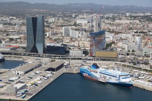 France, Bouches-du-Rhone (13), Marseille, 2 eme arrondissement, Grand Port Maritime de Marseille ou GPMM, quartier euromediterranee, tour CMA-CGM de l architecte Zaha Hadid et tour la Marseillaise de l'architecte Jean Nouvel (vue aerienne)