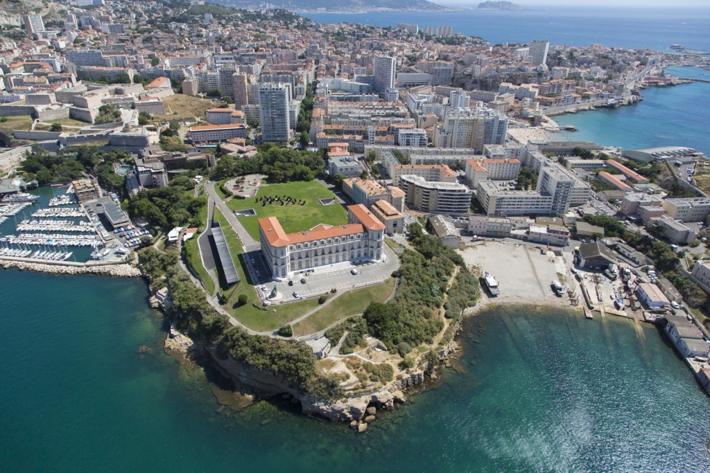 France, Bouches-du-Rhone (13), Marseille, 7 eme arrondissment, Quartier d'Endoume, Palais du Pharo (vue aérienne)