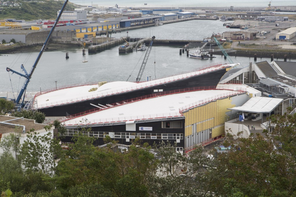 Boulogne-sur-Mer, chantier de Nausicaa, centre national de la mer, sur le plus grand aquarium d'Europe avec 9500 m3