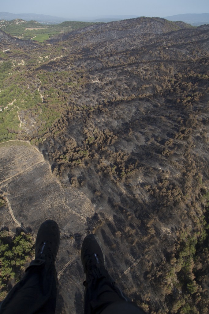 Luberon, le feu de forêt du 24 juillet 2017 entre Mirabeau et la Bastidonne. l'incendie a ravagé 1300 ha