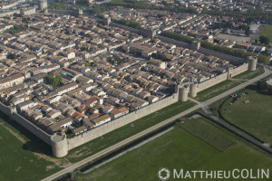 France, Gard (30), Camargue, salins d'Aigues- Mortes,  remparts de la cité médiévale d'Aigues-Mortes  (vue aérienne)