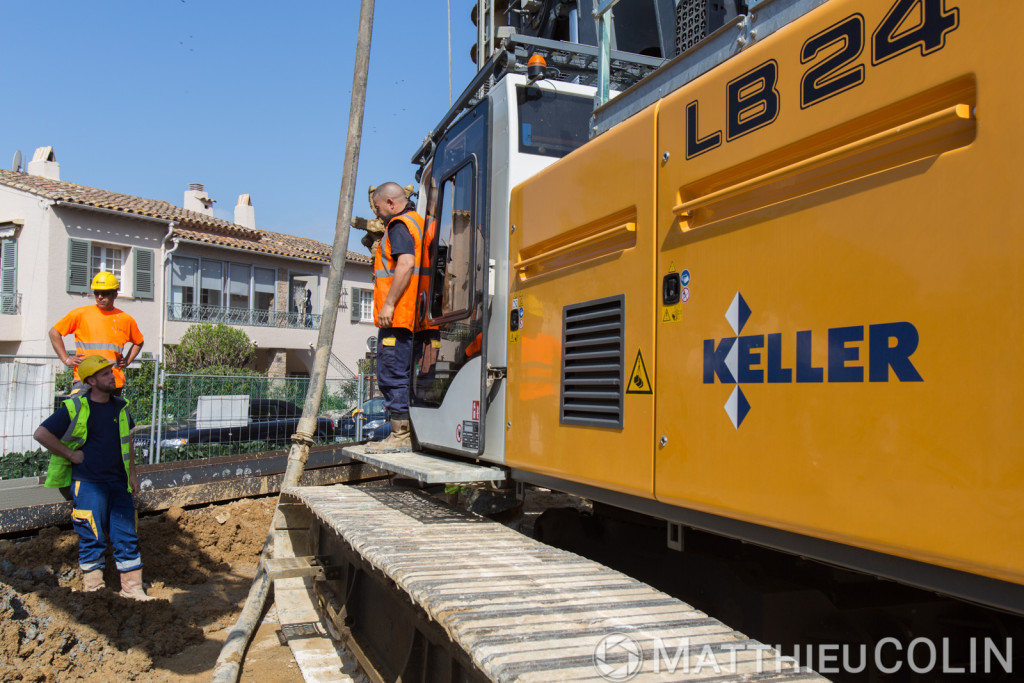 France, Var (83), Saint Tropez, chantier Keller, fondations spéciales