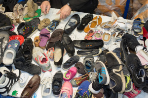 France, Bouches-du-Rhône (13), Marseille, Le Relais, entreprise de collecte et de tri  , de valorisation et de recyclage (friperie, isolant) de textile et chaussures pour l’insertion de personnes en situation d’exclusion, par la création d’emplois durables. Membre d’Emmaüs France et de l’Inter Réseaux de la Fibre Solidaire IRFS