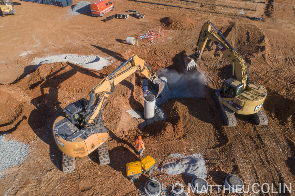 France, Gard (30), Garons, Zac de Mitra, site Campus, plateforme logistique Nexximmo, Colas Midi Méditerranée (vue aérienne)