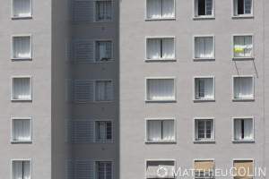 France, Bouches du Rhône (13), Marseille, le grand et le petit Trioulet, résidence de logement social gérée par 13 Habitat et rénovée par STO facade, entreprise applicatrice  Marteau