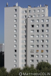 France, Bouches du Rhône (13), Marseille, le grand et le petit Trioulet, résidence de logement social gérée par 13 Habitat et rénovée par STO facade, entreprise applicatrice  Marteau