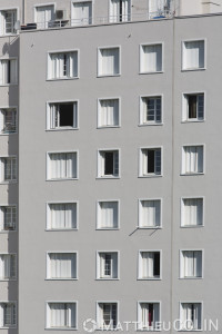 France, Bouches du Rhône (13), Marseille, le grand et le petit Trioulet, résidence de logement social gérée par 13 Habitat et rénovée par STO facade, entreprise applicatrice  Marteau