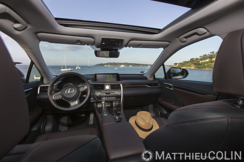 Lexus RX 450h Hybrid intérieur