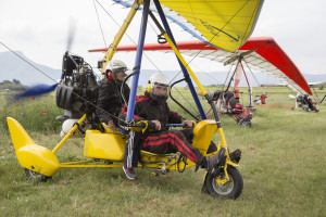 France, Var (83), Pourrières, base Ulm, Association Vol Sainte Victoire, Ela in the Air, week-end organisé par ELA, association de plus de 220 familles, toutes touchées par les leucodystrophies, maladie génétique rare qui entraîne une dégénérescence du cerveau. Vol en ULM multiaxe et pendulaire