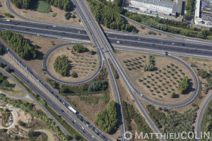 France, Gard (30), Nîmes ouest,échangeur entre l'autoroute A54 et l'A9 ou languedocienne (vue aérienne)