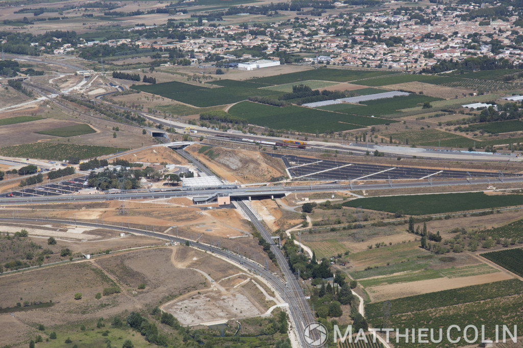 France, Gard (30), Sud-Est de Nîmes, Magna Porta,gare TGV de Nîmes (vue aérienne)