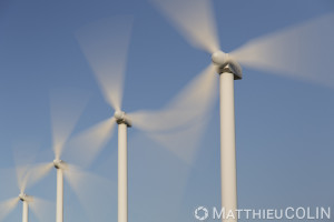 France, Aude (11), Névian, parc éolien de la Grande Garrigue de Névian, composé de 21 éoliennes, turbine gamesa eolica de 0,85MW pour une puissance totale de 17,55 MW, Compagnie du vent LCV, Engie Green, filiale d'Engie spécialisée dans les énergies renouvelables