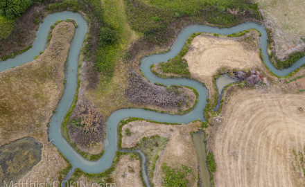 France, Vendee (85), Ile de Noirmoutier, meandre d'une riviere (vue aerienne)