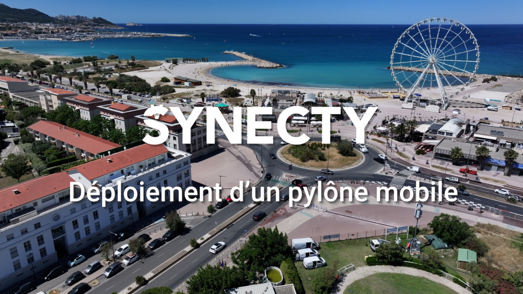 Déploiement d'un pylône mobile provisoire par Synecty